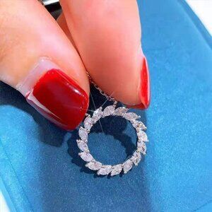 Sunflower Pendant Necklace